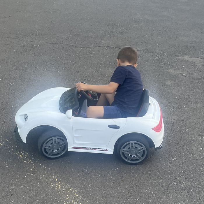 Машина на пульте управления