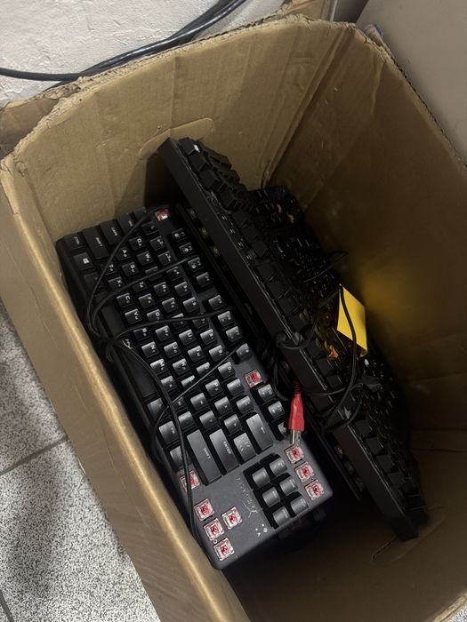 Клавиатуры hyperx б/у