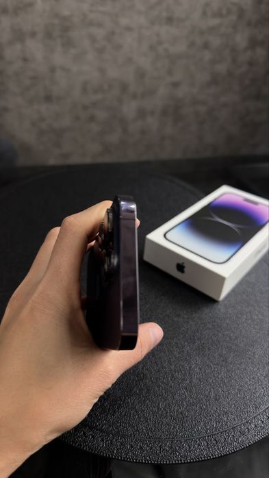 Айфон 14 pro продаю