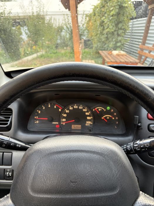 Suzuki grand vitara automat
