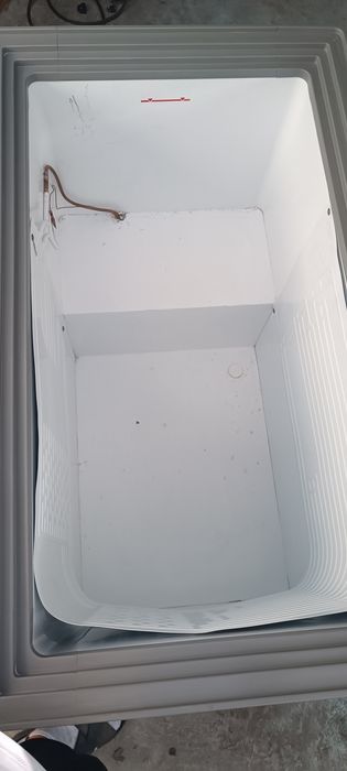 Продам морозильник 300л