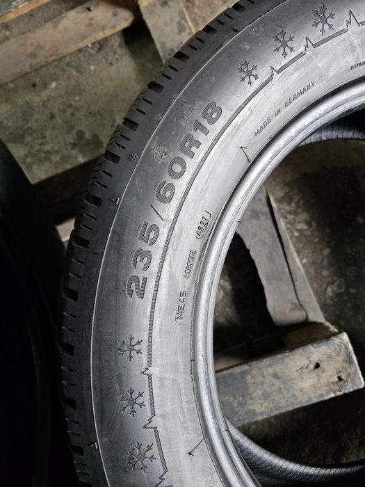 4 anvelope iarna 235 60 18 Dunlop