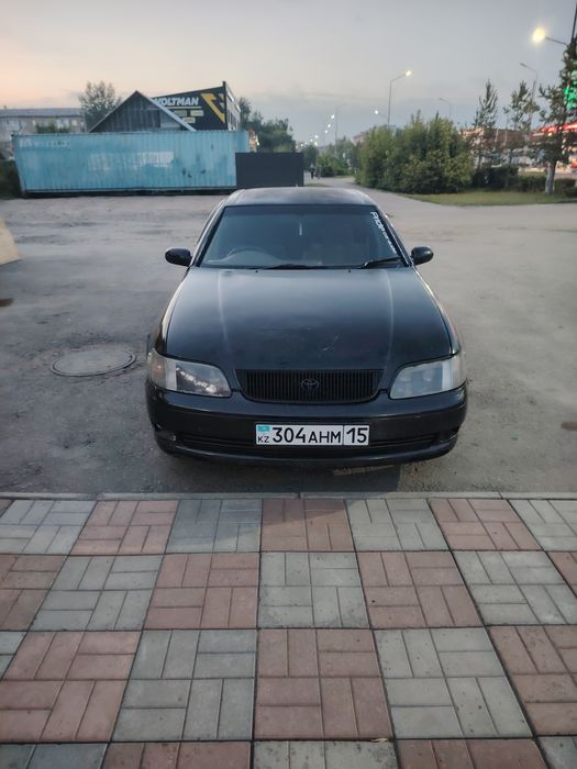 продам тайота ариста