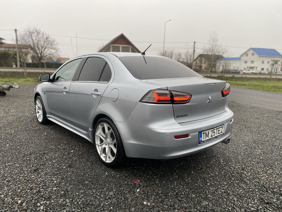 Vand Mitsubishi Lancer X 1.8 automat
