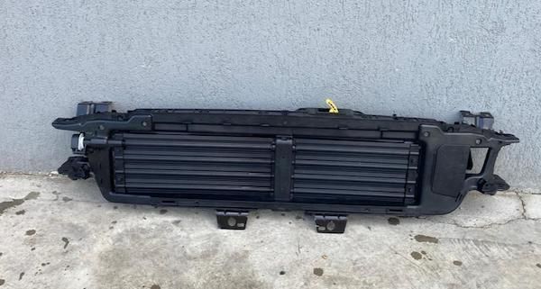 Trager cu clapeti Volvo S60 V60 2018+ 31474516