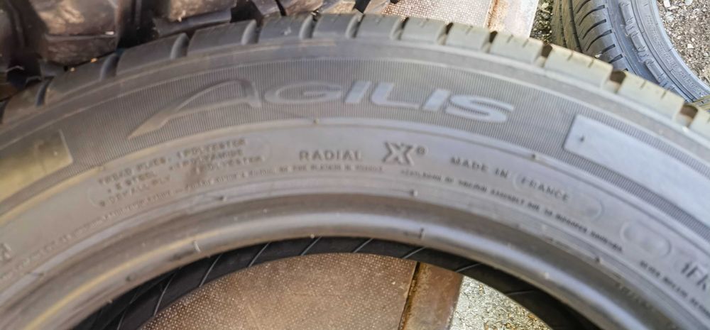 ЧИСТО НОВИ 215 /60 r17 C Michelin Agilis