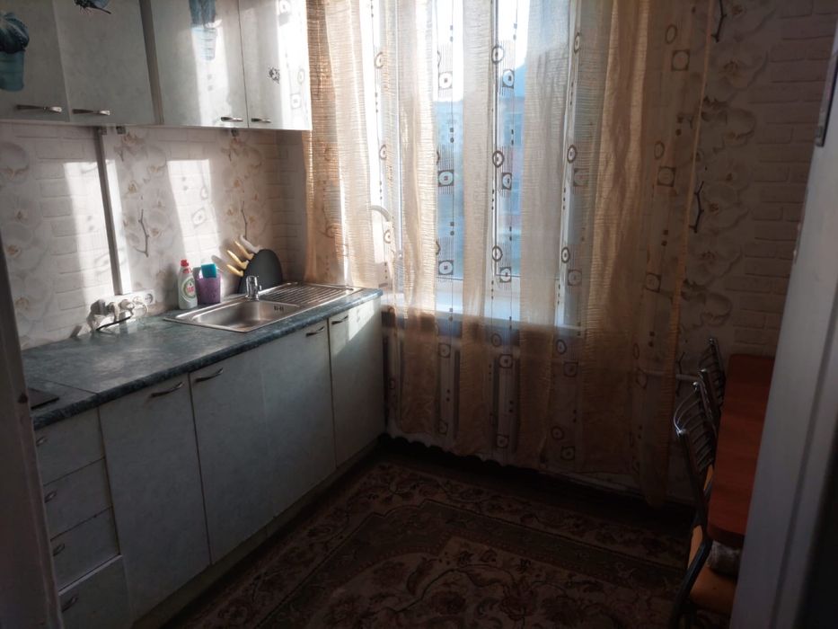 Продам трехкомнатную квартиру.