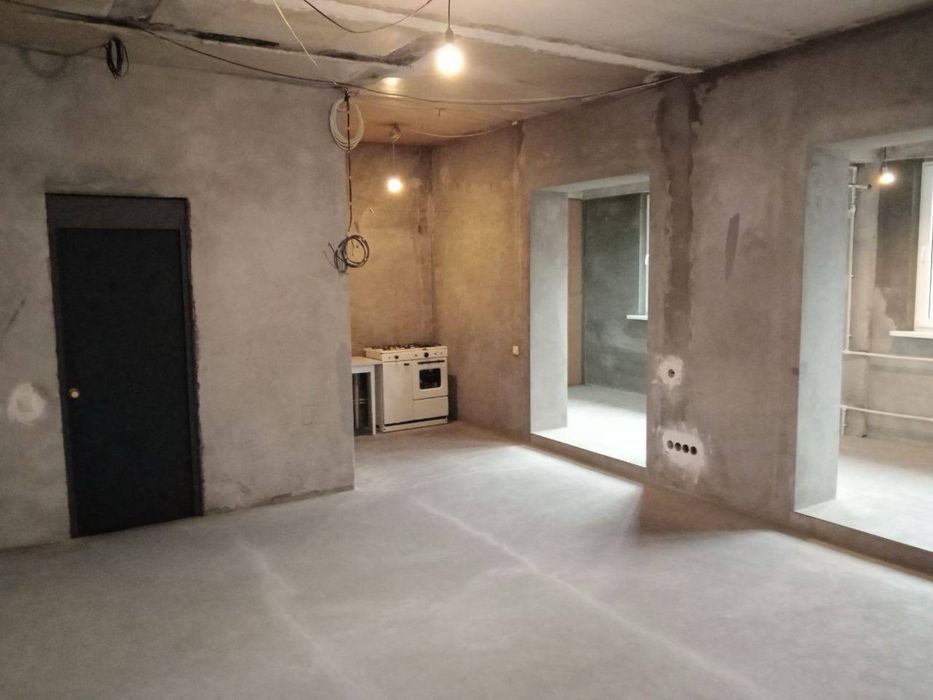 Чиланзар 1.   3/4/4. Высокопотолочка.  Под ремонт