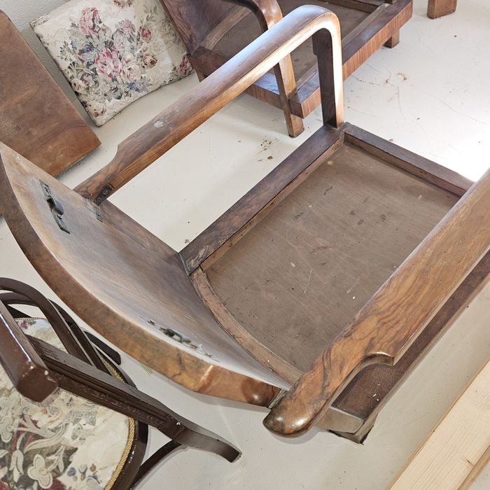 Ретро мебели - много стари