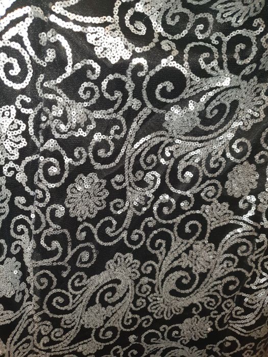 Красивое вечернее  платье