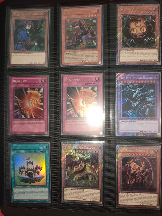 Yu gi oh холо карти за продан
