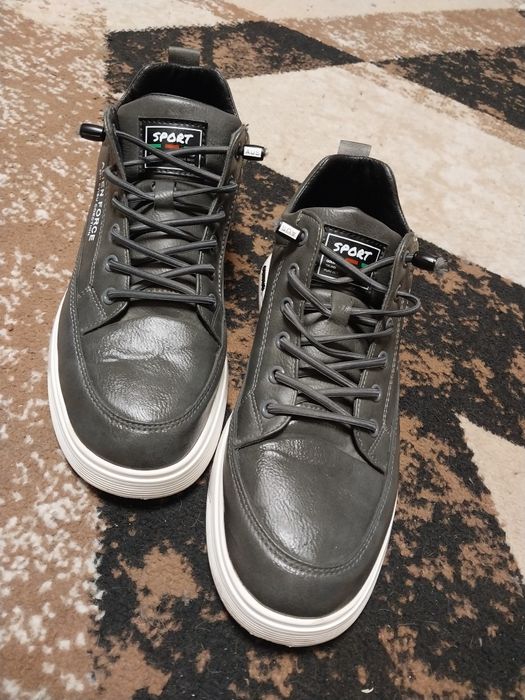 Кросовки мужские