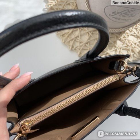 Продам сумку Michael Kors орегинал кожа.
