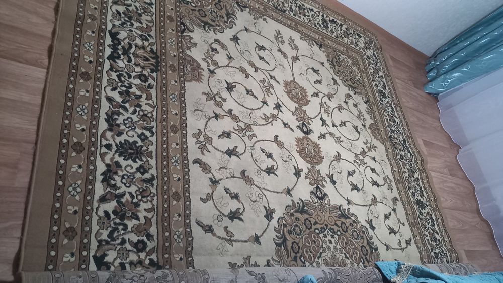 Палас ковёр продам срочно