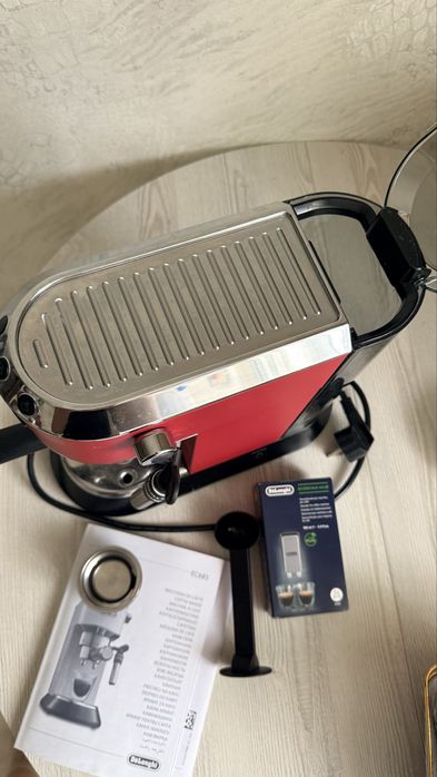 Продам кофеварку