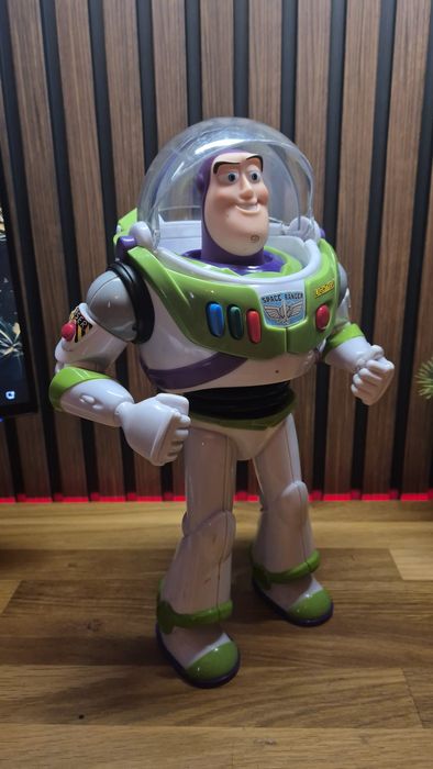 Jucarie buzz lightyear