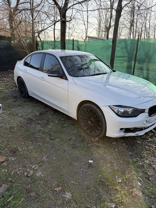 Dezmembrari/piese bmw seria 3 F30 2.0 d 184 cp , N47D20C culoare alb
