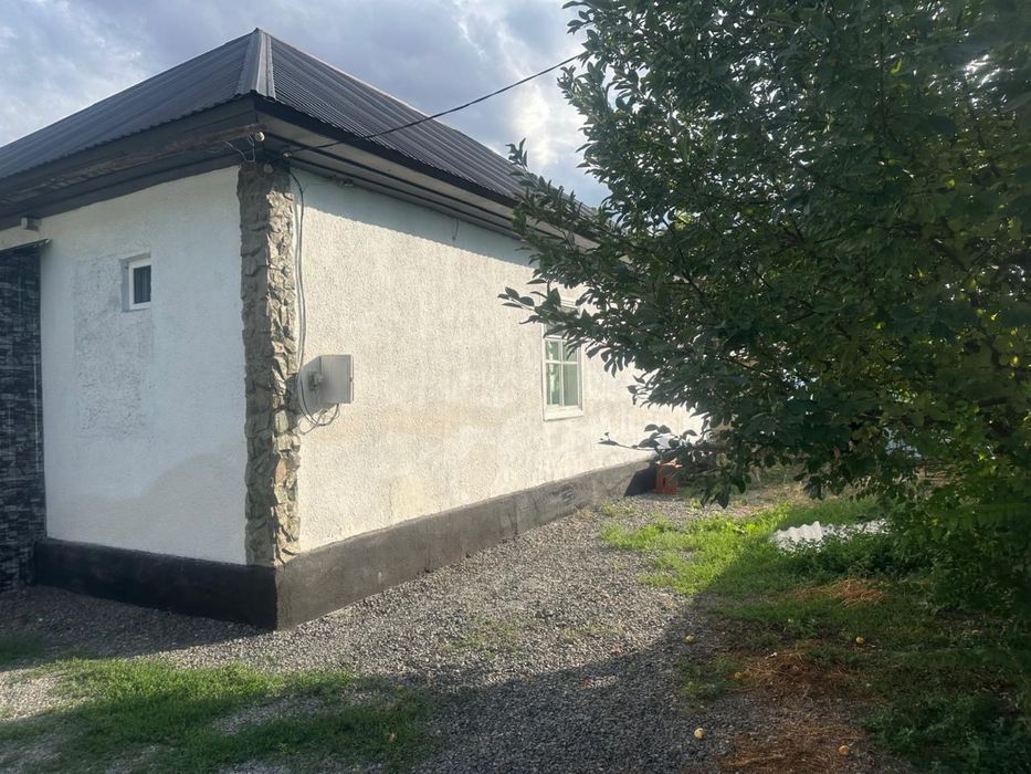 Продам дом с двумя участками