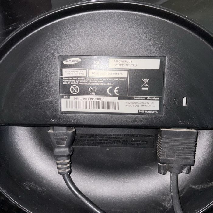 Монитор Samsung 19” (SyncMaster 932GWEP PLUS)