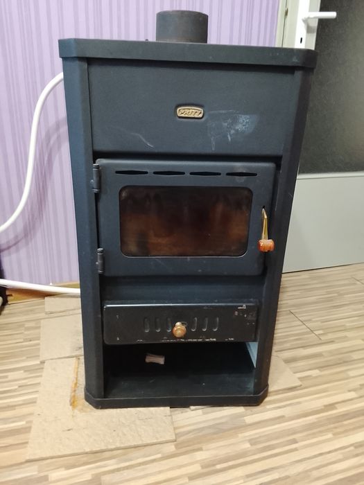 Камина с водна риза,, ПРИТИ"