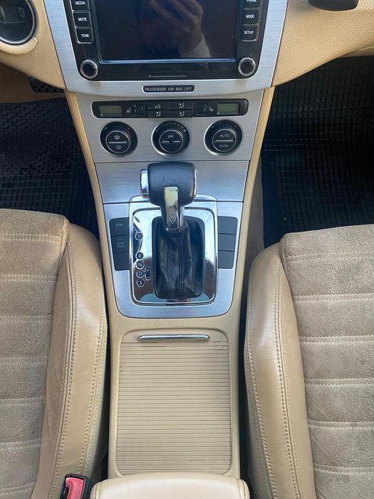 Pasat B6 2.0D 140cp cutie automata DSG  cod  motor  BMP  într-o singur