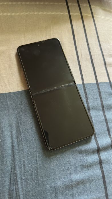 Samsung Z flip 5