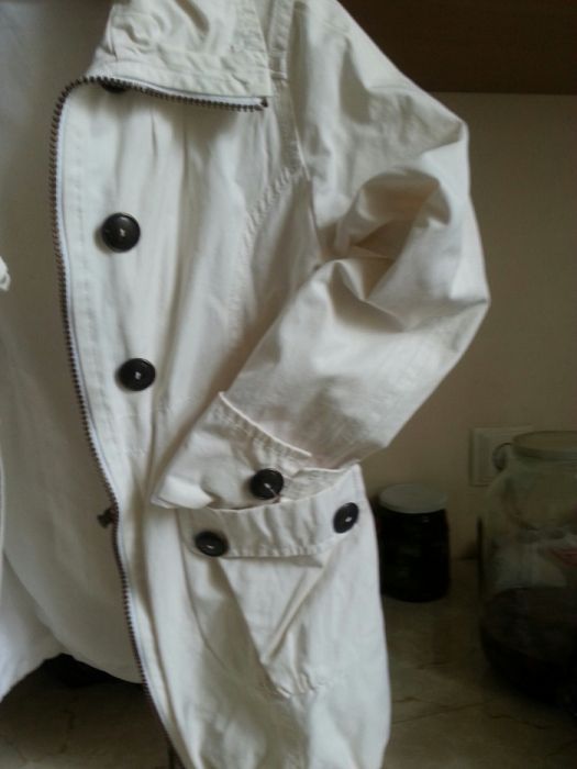 Плащ на девочку 7-8 лет.