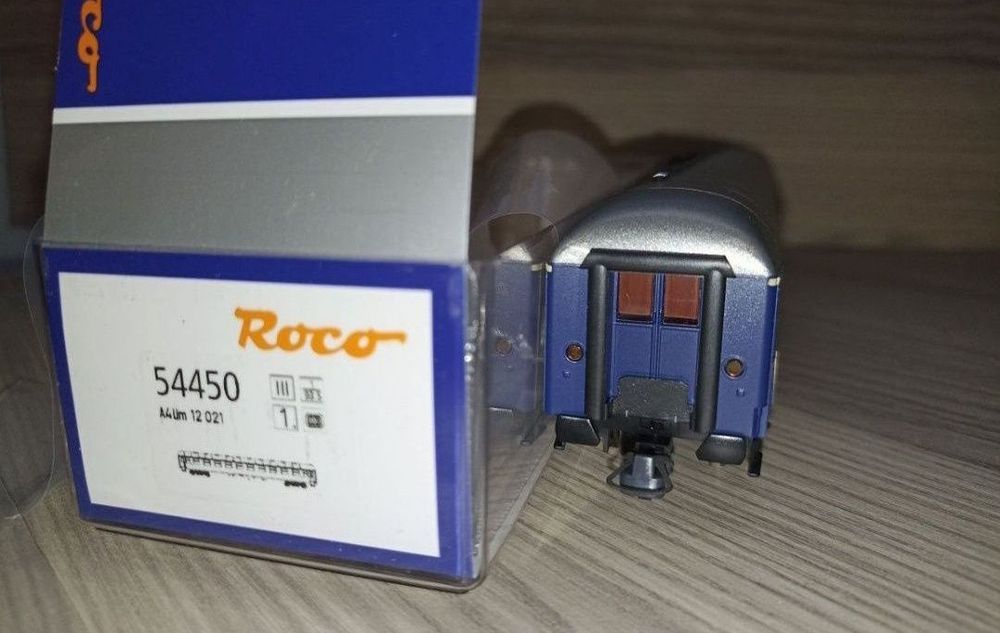 Roco 54450 vagon călători H0