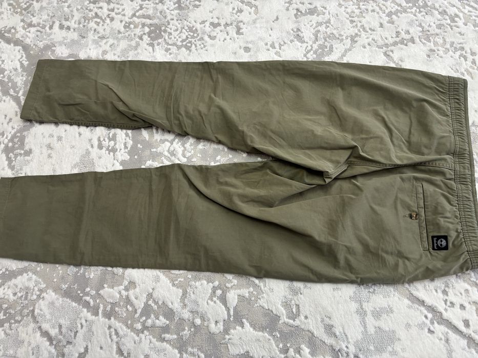 Продам брюки спортшик Timberland