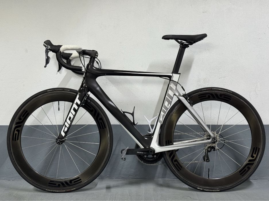 Giant Propel Advanced full Carbon marimea 52