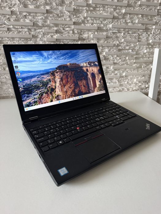 Laptop Lenovo ThinkPad L570- 15.6 FHD- core i5 - 8Gb ddr4 - 256 Gb Ssd - widows 11 - tst Iluminata