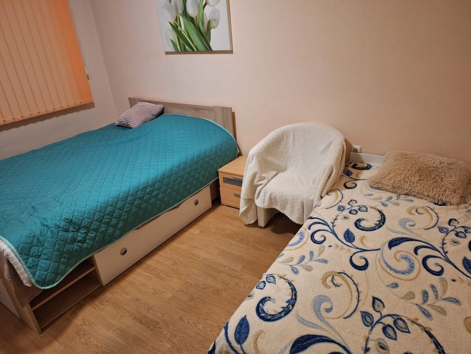 Дава се под наем Двустаен апартамент в Бургас, Славейков - 60 кв.м за 408 € - Снимка #9