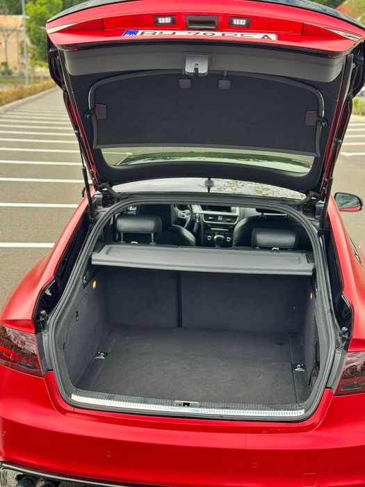 Vând Audi S5   in stare perfectă