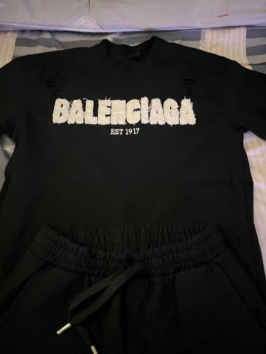 Комплект тениска и къси гащи Balenciaga