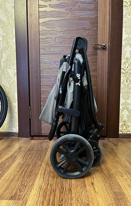 Коляска + автокресло Joie