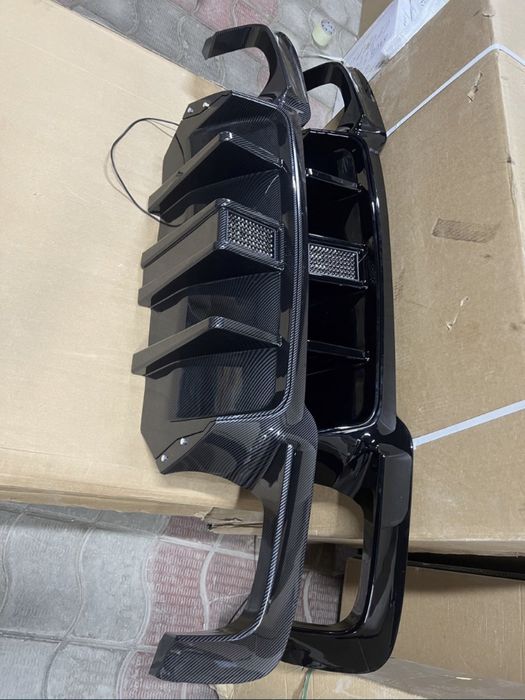 Диффузор BMW F10 губа