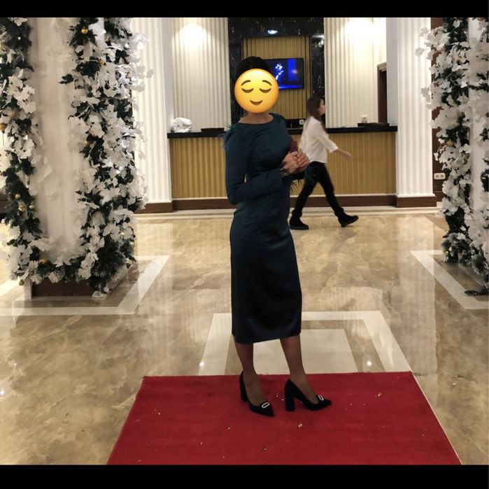 Вечерние платья