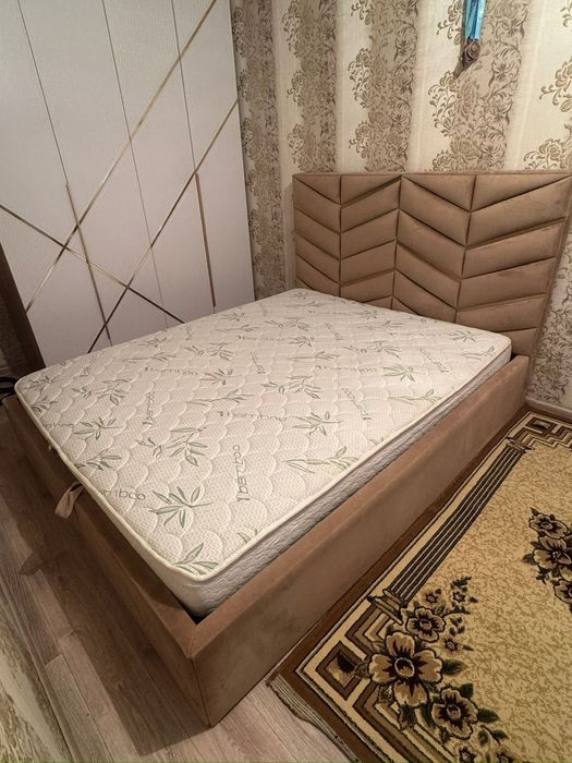 Продаётся 2х спальн кровать