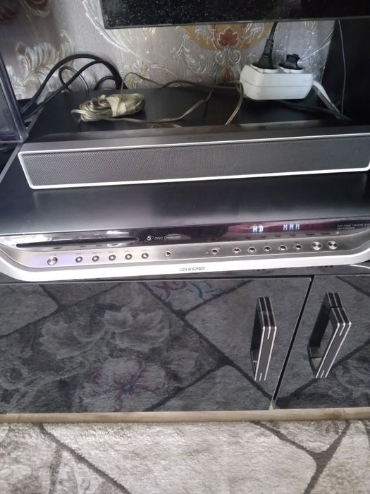 Домашний кинотеатр:Колонки SONY н нормальном состоянии