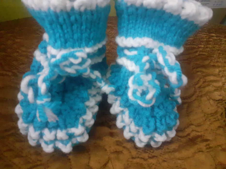 Вязаные вещи детям