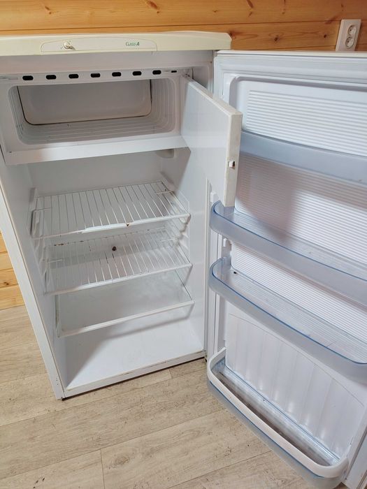 Продам холодильник б/у