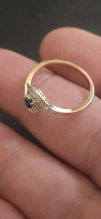 Inel aur safir și diamante