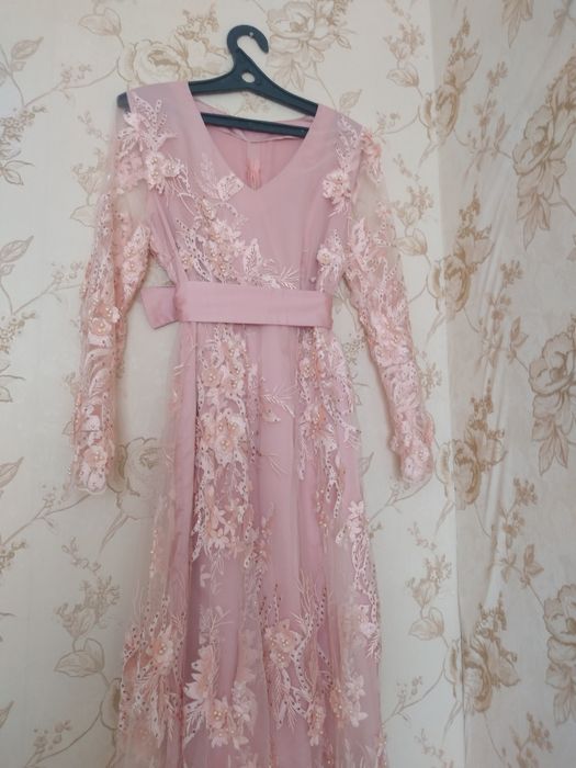 Продам вечернее платье