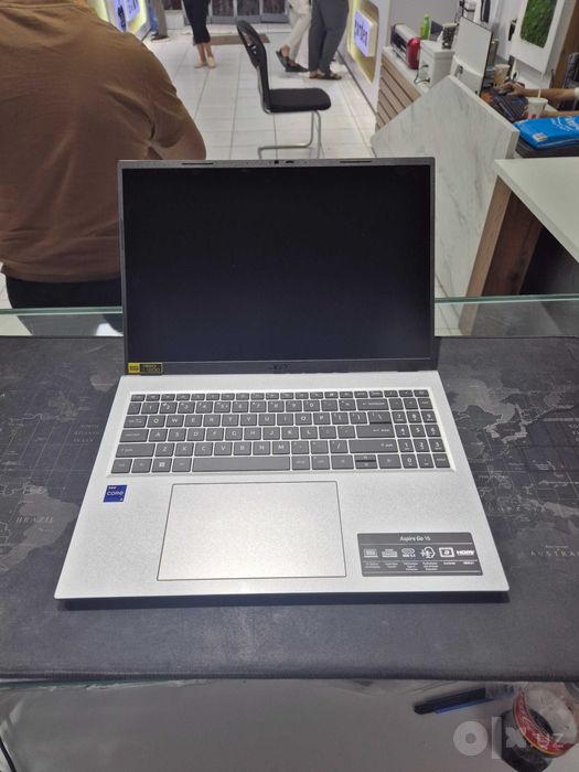Acer Aspire Go 16