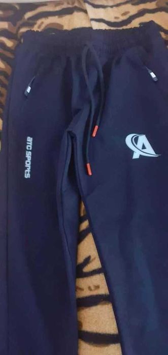 Детско долнище-анцунг