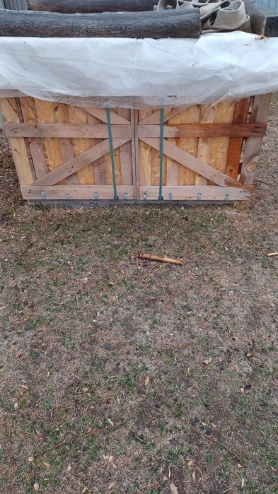 Vând hambar ( lăzi) cereale