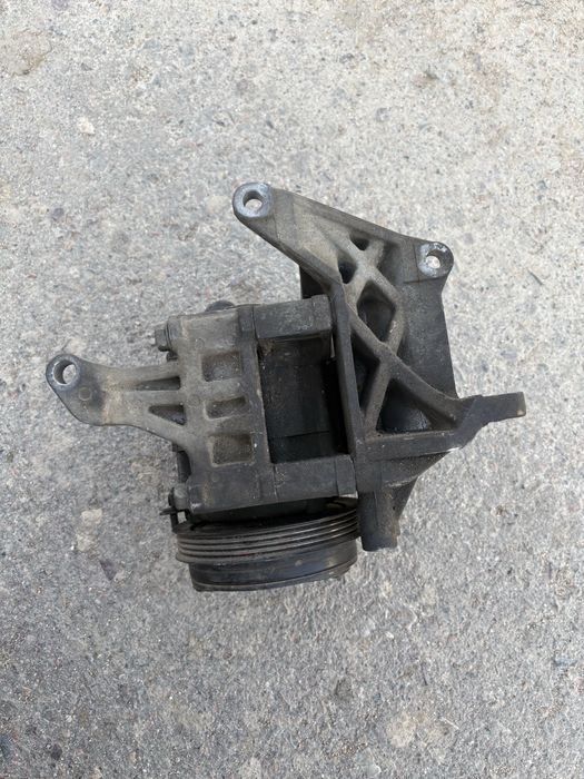 Компрессор кондиционера субару