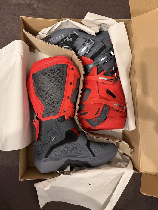 Cizme Leatt Moto ATV 5.5 Flexlock Enduro (ghete nu sidi/alpinestars/gaerne) NOI !