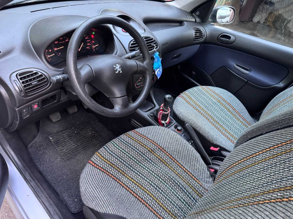 Peugeot 206 an 2000 - 1.9 diesel - 49233 km.