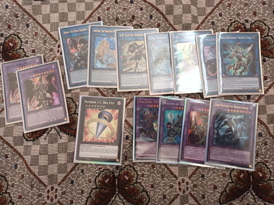Yu-gi-oh  Dark magician deck!